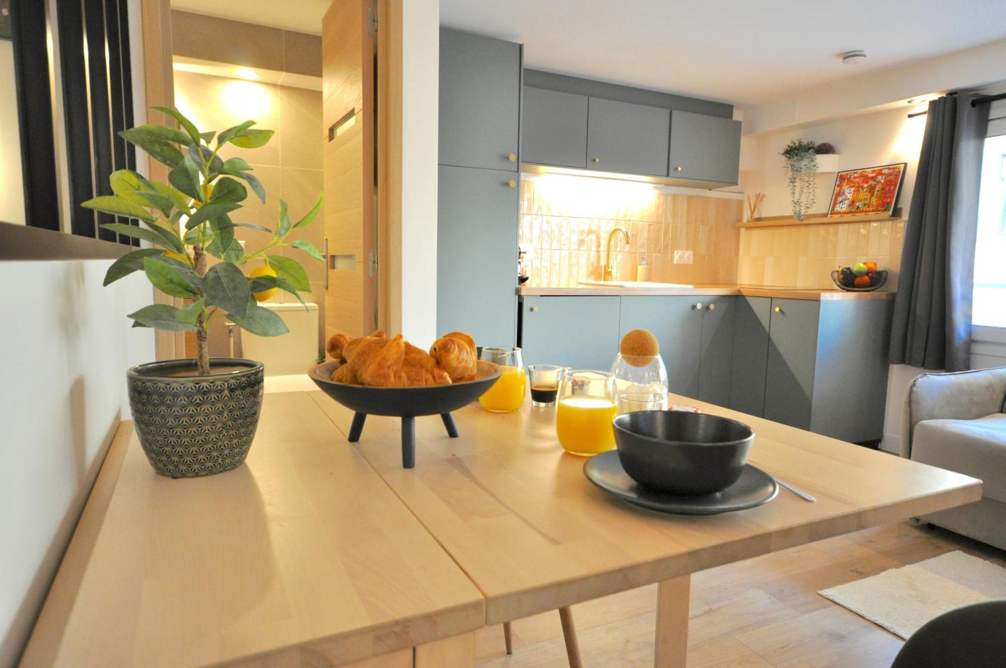 Monaco # Menton - 4 Persons - Hypercenter - Private Parking - Full Renovated - Clim - Fast Wifi - Beach And Sun Exteriér fotografie